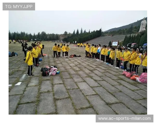 哈兰德宣布参加公益远足，支持儿童教育