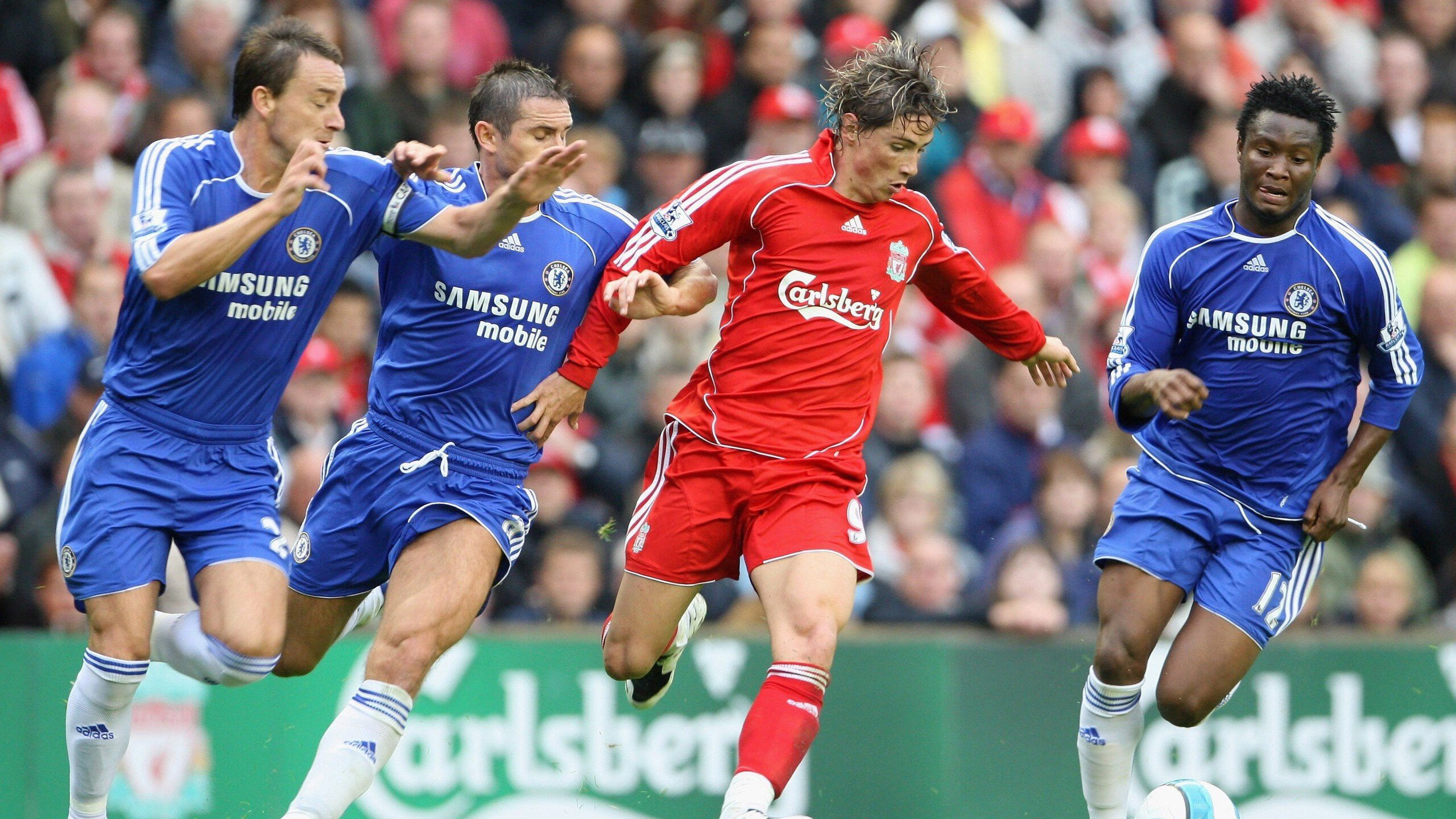 五大联赛紧密赛程中边路传中战术占比变化趋势，五大联赛边锋