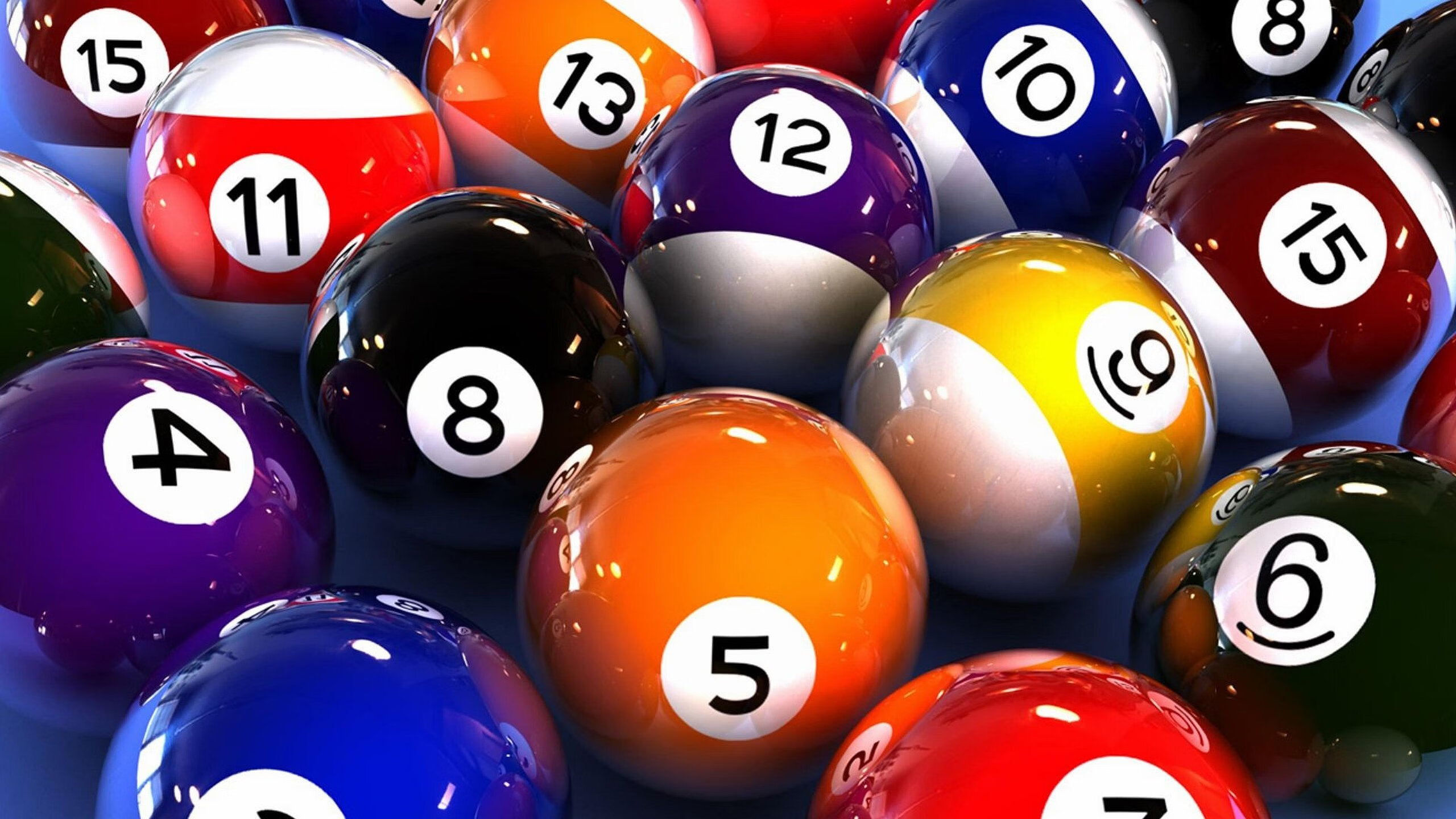 受伤后被扶起时抓住队友手的力道，受伤被同学扶起来的作文